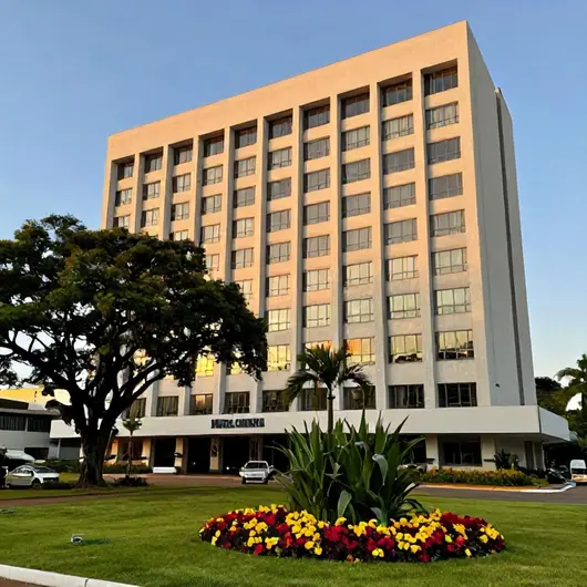 Descubra o Hotel Central