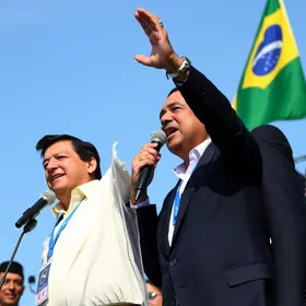 Veritá: Bruno Bolsonaro e Fernando Máximo lideram corrida ao Senado em RO corrida ao Senado em RO